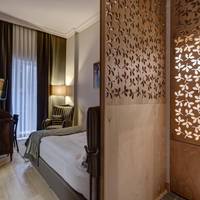 Superior Room with Kitchenette