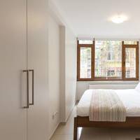 One-Bedroom Apartment (4 Adults)