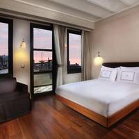 Penthouse  Room with Terrace