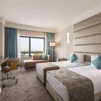 Deluxe Twin Room with City View - Smoking