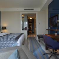 Deluxe Queen Room Non Smoking