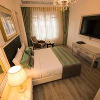 Double or Twin Room with City View