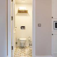 Suite with Balcony - Additional Building