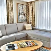 Corner Suite
