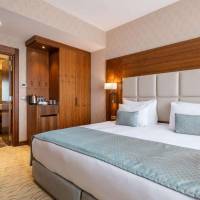 Double Room - Non-Smoking 