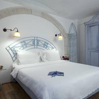 Suite with Garden View