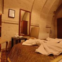 Cave Stones Double Room
