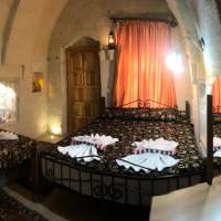 Arch Room with Balcony