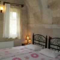 Double or Twin Arch Room