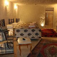 Cave Triple Room