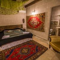 Superior Double Stone Room