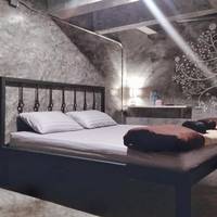 Double Room with Shared Bathroom