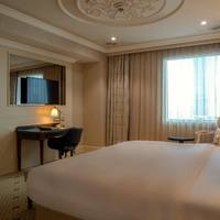 One-Bedroom King Suite