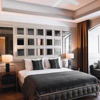 Suite with Private Pool
