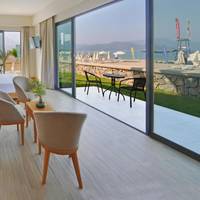 Corner Suite