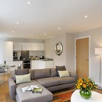 One-bedroom Plus Apartment