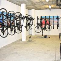 One-Bedroom Apartment - Cycling Package