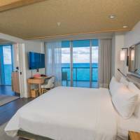 One Bedroom Suite King Bed - Ocean Front