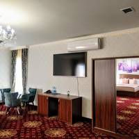 King Suite with Spa Bath