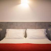 Comfort Double Room with Side Sea View