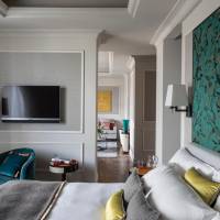 Suite with Lake View