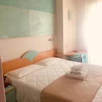 Classic Double or Twin Room with Sea View