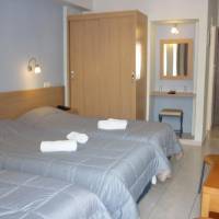 Economy Family Room