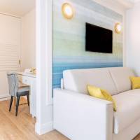 Junior Suite with Balcony