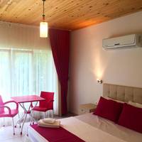 Triple Room with Garden View