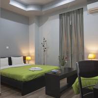 Deluxe Room with En Suite Bathroom