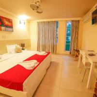 Deluxe King Room with Street View