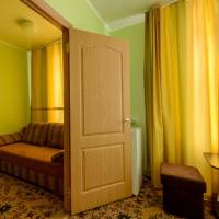 Economy Triple Room