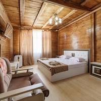 Triple Room with Bath