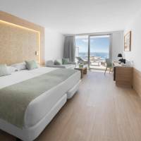 Double Prestige Neptuno - Sea View (2 Adults)	