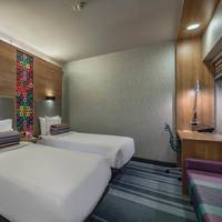 Aloft Twin Guest Room