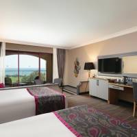 Standard Junior Suite Pool or Sea View 