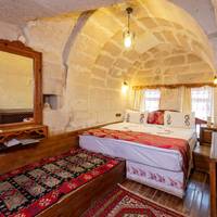 Family Cave Suite