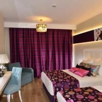 Deluxe Room with  Land View (2 Adults + 2 Children)
