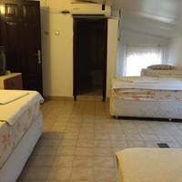 Family Room (4 Adults)