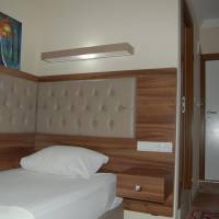 Single Room with Private Bathroom