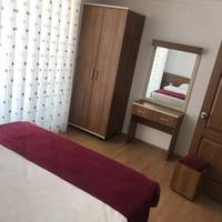 One-Bedroom Apartment (3 Adults)