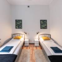 Standard Twin Room with Shared Bathroom