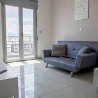 One-Bedroom Apartment - 8