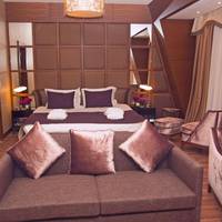 Suite with City View