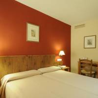 Quadruple Room (2 Adults + 2 Children)