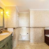 King Suite Double