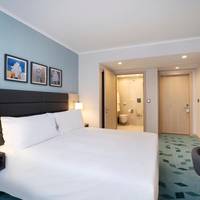 King Guest Room - Mobility Accessible
