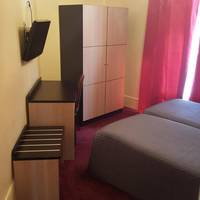 Twin Room with Bathroom