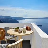 Superb Double Room with Hot Tub and Caldera View