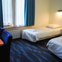 Twin Room with Private Bathroom
